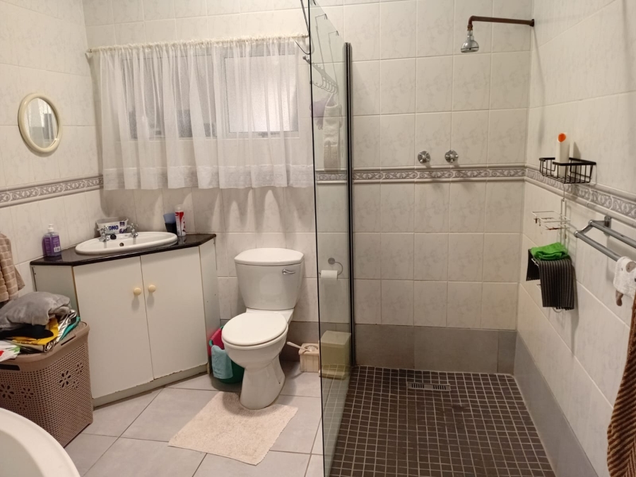 3 Bedroom Property for Sale in Greenfields Eastern Cape